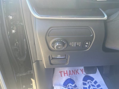 2024 Jeep Wagoneer Base