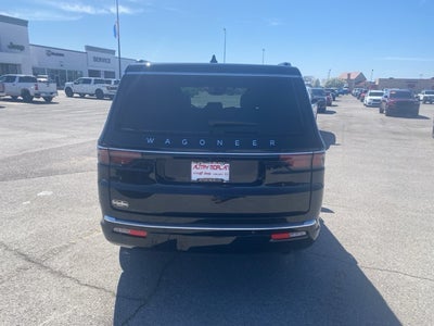 2024 Jeep Wagoneer Base
