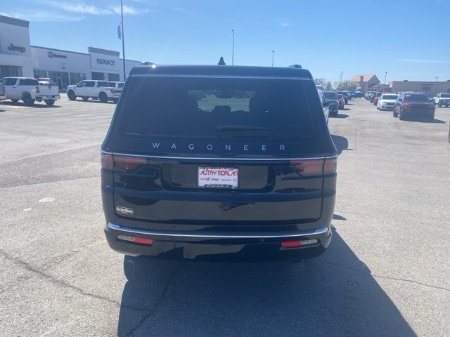 2024 Jeep Wagoneer Base