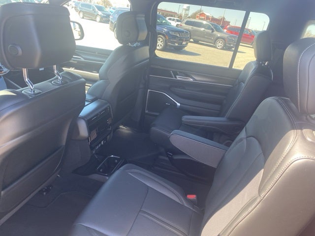 2024 Jeep Wagoneer Series III