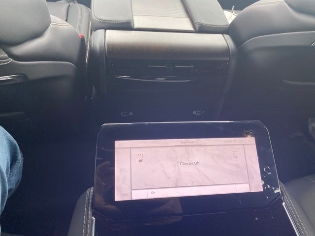 2022 Jeep Grand Wagoneer Series II