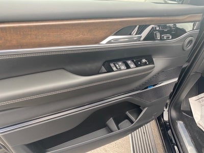 2022 Jeep Grand Wagoneer Series II