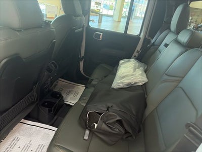 2026 Jeep Gladiator GLADIATOR MOJAVE X 4X4