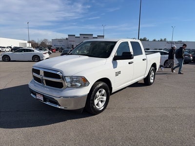 2023 RAM 1500 Classic SLT Crew Cab 4x2 5'7' Box