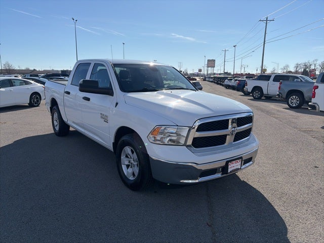 2023 RAM 1500 Classic SLT Crew Cab 4x2 5'7' Box