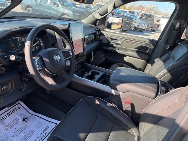 2026 RAM Ram 1500 RAM 1500 LARAMIE CREW CAB 4X2 5'7' BOX