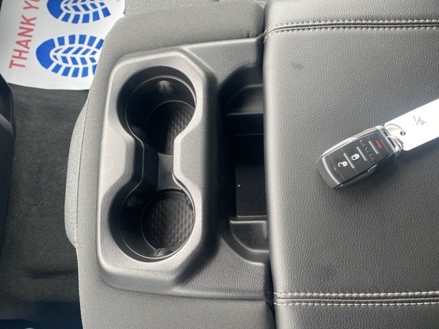 2024 RAM Ram 1500 RAM 1500 TRADESMAN QUAD CAB 4X4 6'4' BOX