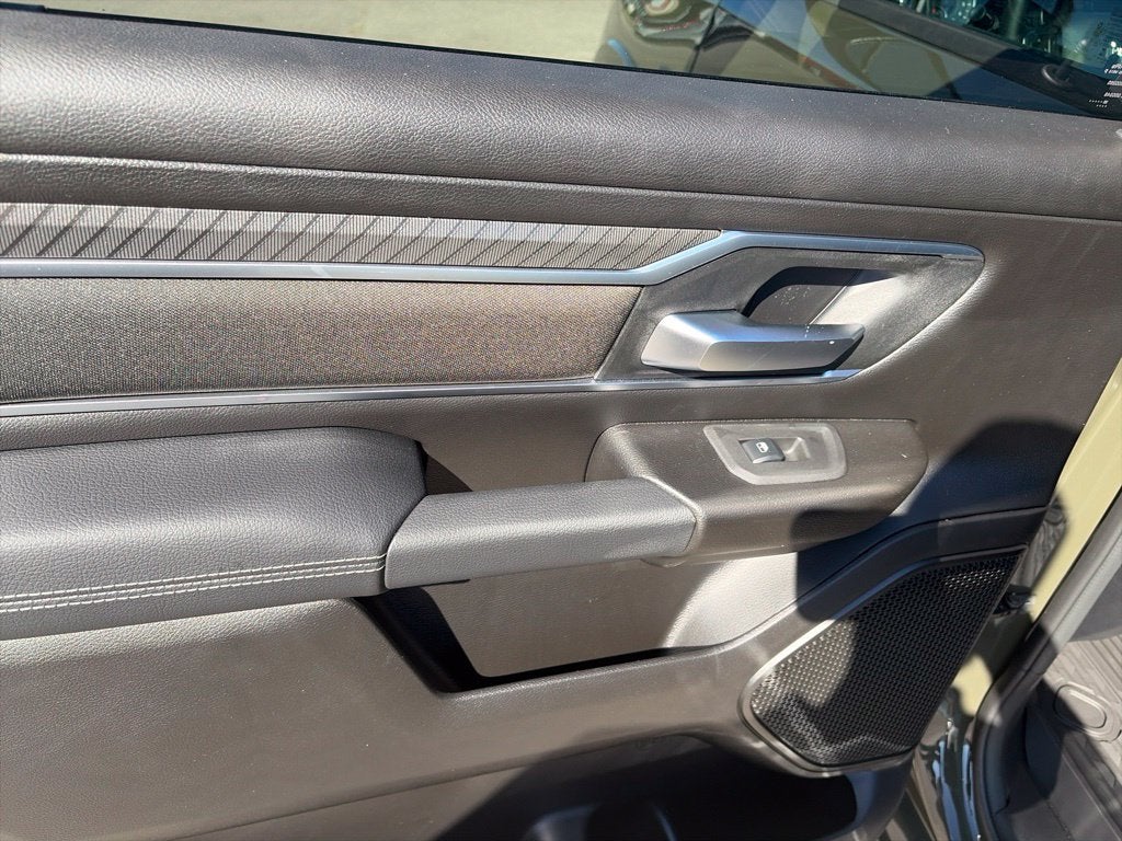 2027 RAM Ram 1500 RAM 1500 BIG HORN CREW CAB 4X4 5'7' BOX