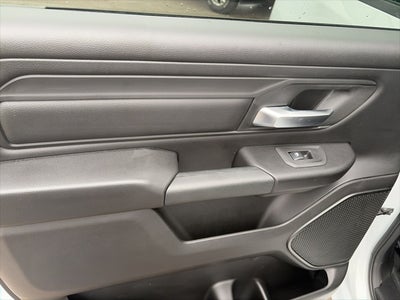 2026 RAM Ram 1500 RAM 1500 TRADESMAN CREW CAB 4X4 5'7' BOX