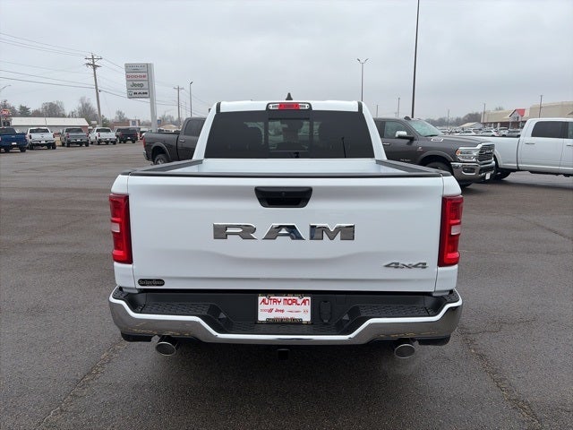2026 RAM Ram 1500 RAM 1500 TRADESMAN CREW CAB 4X4 5'7' BOX
