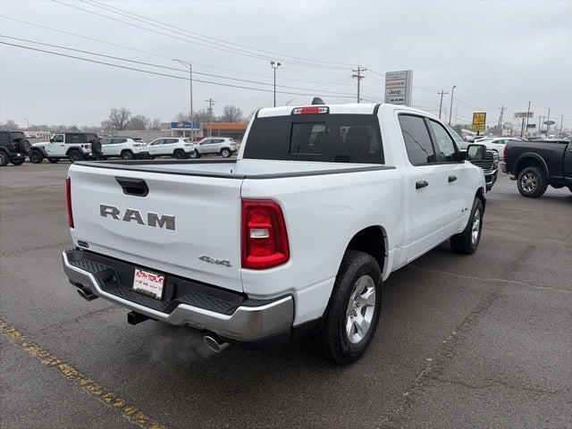 2026 RAM Ram 1500 RAM 1500 TRADESMAN CREW CAB 4X4 5'7' BOX