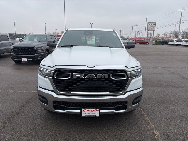 2026 RAM Ram 1500 RAM 1500 TRADESMAN CREW CAB 4X4 5'7' BOX