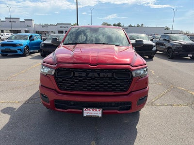 2027 RAM Ram 1500 RAM 1500 EXPRESS CREW CAB 4X4 5'7' BOX