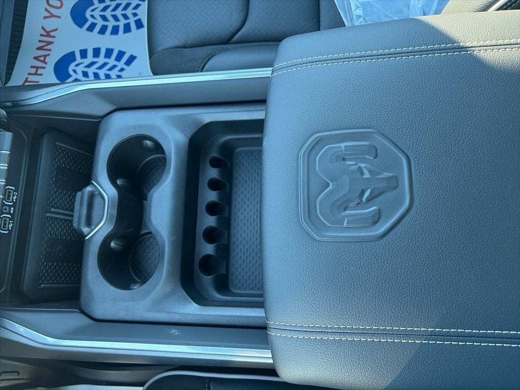 2027 RAM Ram 1500 RAM 1500 LARAMIE CREW CAB 4X4 5'7' BOX