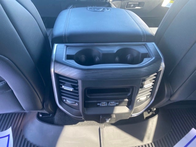 2023 RAM 1500 Laramie Crew Cab 4x4 5'7' Box