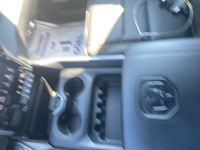 2023 RAM 1500 Laramie Crew Cab 4x4 5'7' Box