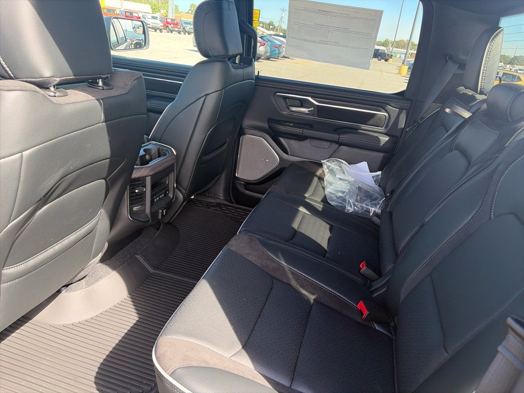 2027 RAM Ram 1500 RAM 1500 LARAMIE CREW CAB 4X4 5'7' BOX