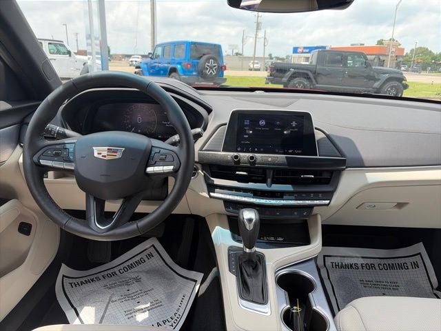 2025 Cadillac CT4 Premium Luxury RWD