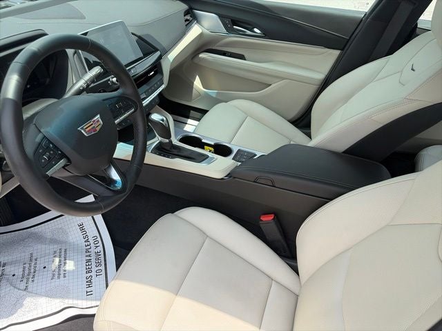 2025 Cadillac CT4 Premium Luxury RWD