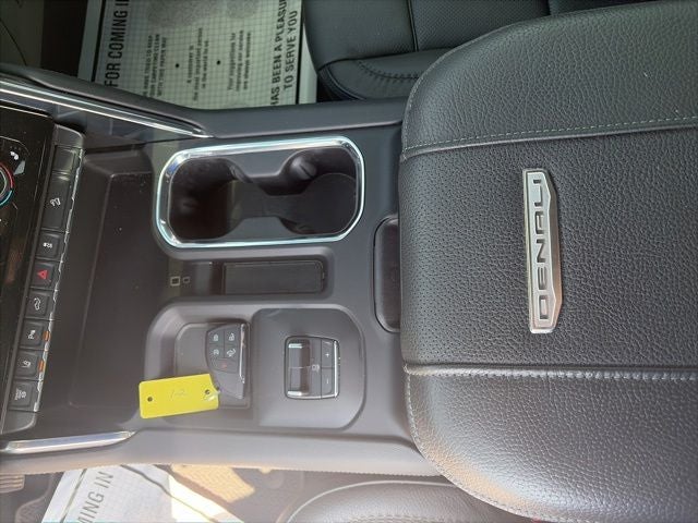 2025 GMC Sierra 2500HD 4WD Crew Cab Standard Bed Denali