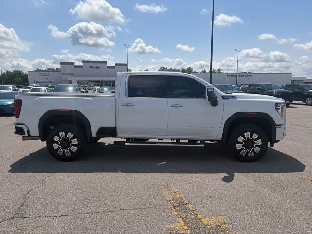 2025 GMC Sierra 2500HD 4WD Crew Cab Standard Bed Denali
