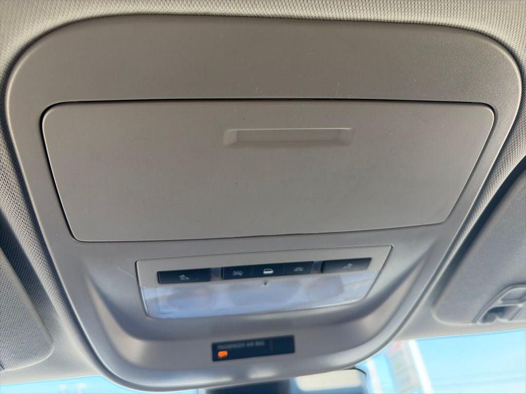 2022 GMC Canyon 4WD Crew Cab Short Box Denali