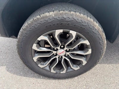 2025 GMC Canyon 4WD Denali