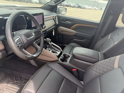 2025 GMC Canyon 4WD Denali