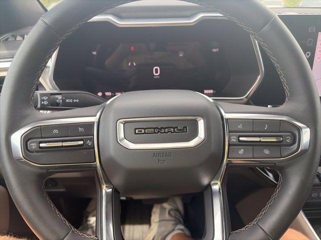2025 GMC Canyon 4WD Denali