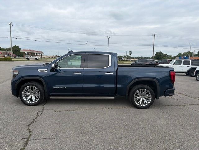 2023 GMC Sierra 1500 4WD Crew Cab Short Box Denali