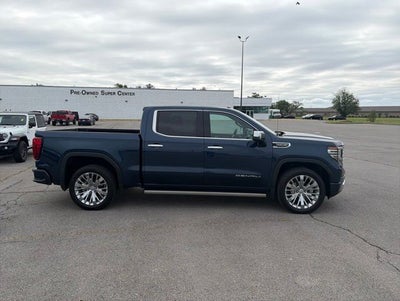 2023 GMC Sierra 1500 4WD Crew Cab Short Box Denali