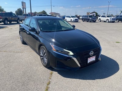 2023 Nissan Altima SV FWD