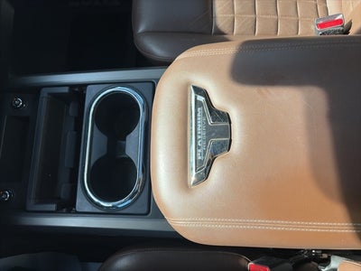 2021 Nissan TITAN Crew Cab Platinum Reserve 4x4
