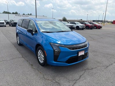 2027 Chrysler Pacifica PACIFICA SELECT
