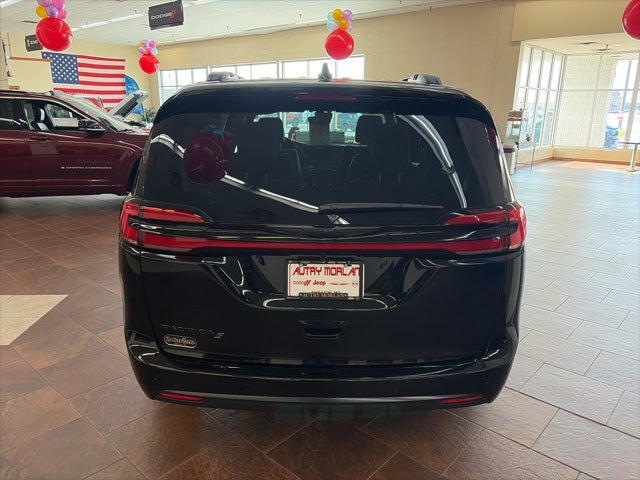 2026 Chrysler Pacifica PACIFICA SELECT