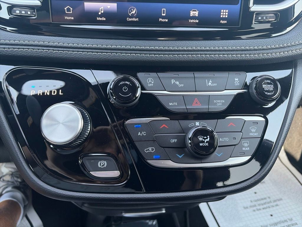 2027 Chrysler Pacifica PACIFICA SELECT
