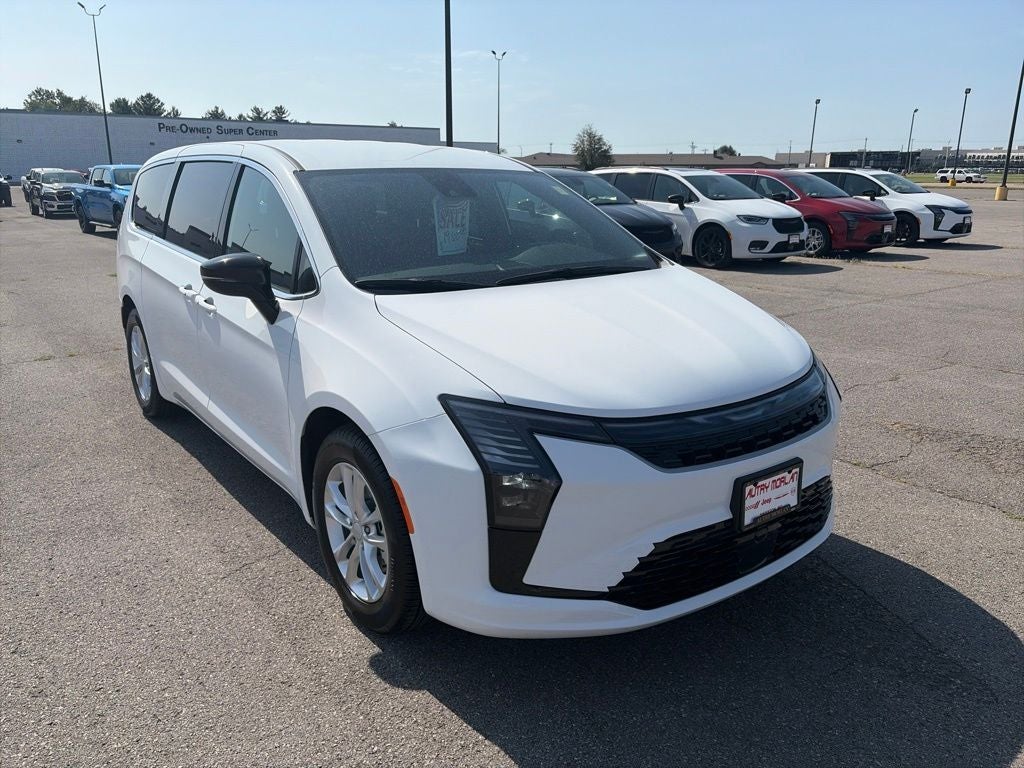 2027 Chrysler Pacifica PACIFICA SELECT