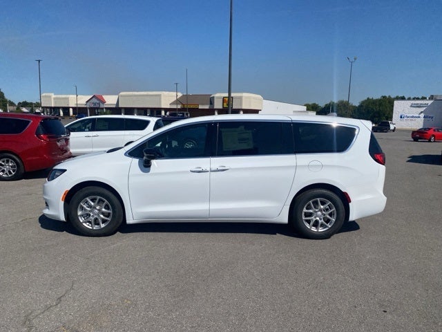2026 Chrysler Voyager VOYAGER LX