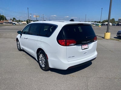 2026 Chrysler Voyager VOYAGER LX