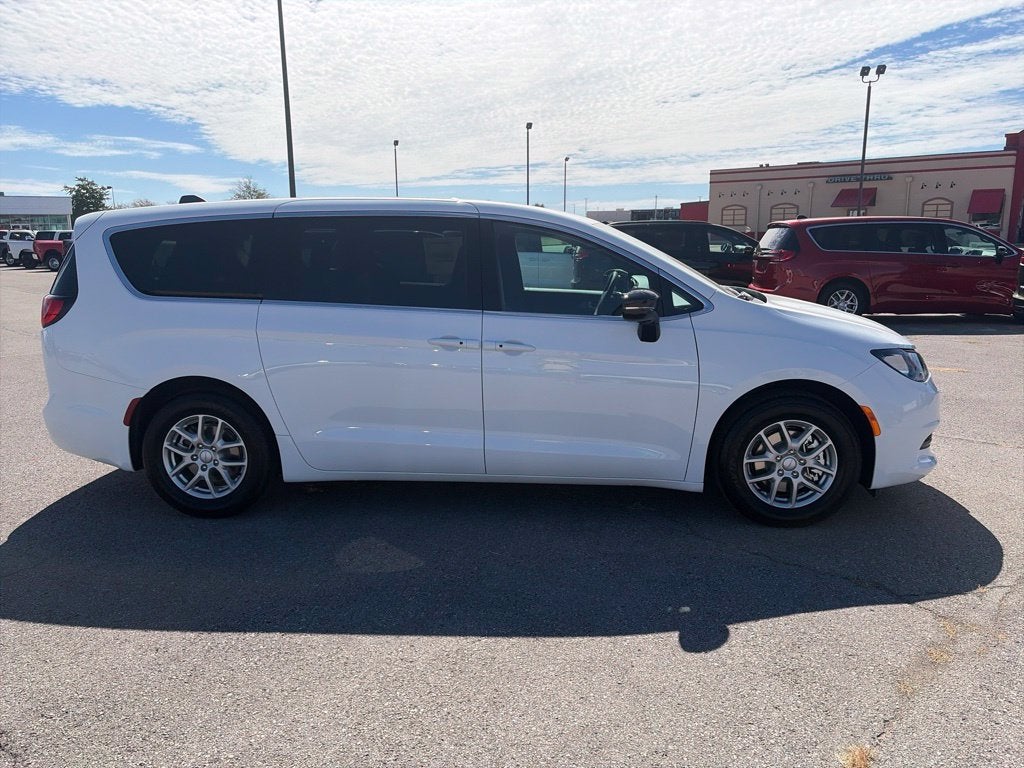 2027 Chrysler Pacifica PACIFICA LX