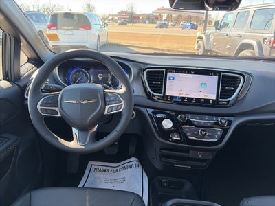 2026 Chrysler Voyager VOYAGER LX