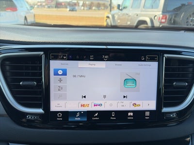 2026 Chrysler Voyager VOYAGER LX