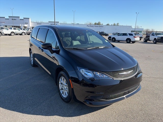 2026 Chrysler Voyager VOYAGER LX