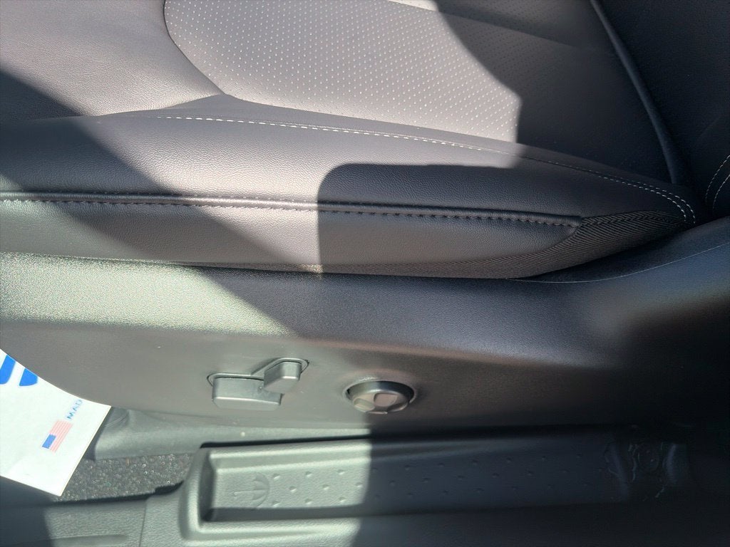 2027 Chrysler Pacifica PACIFICA LX