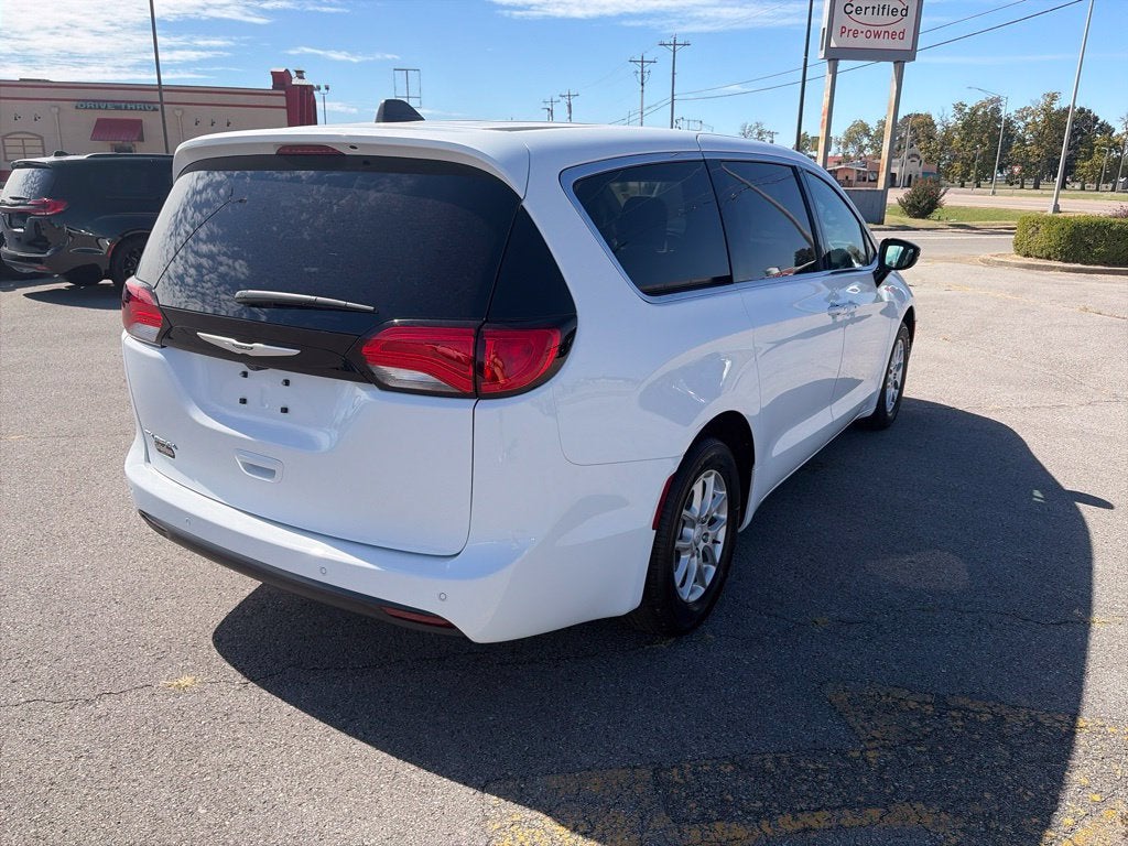 2027 Chrysler Pacifica PACIFICA LX