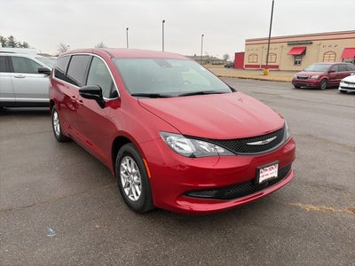 2026 Chrysler Voyager VOYAGER LX