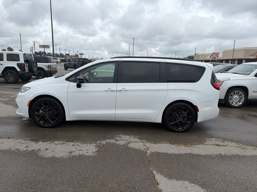 2025 Chrysler Pacifica Limited