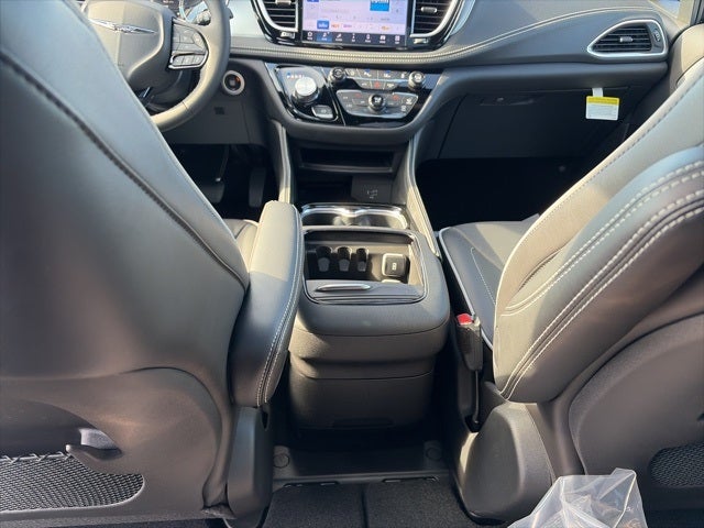 2026 Chrysler Pacifica PACIFICA LIMITED