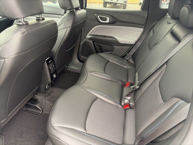 2026 Jeep Compass COMPASS LATITUDE 4X4