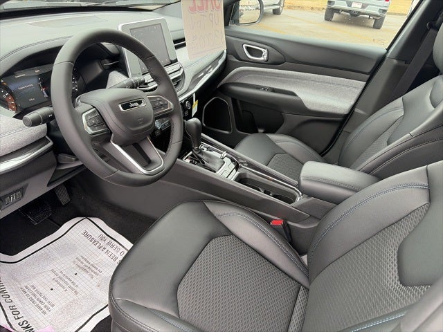 2026 Jeep Compass COMPASS LATITUDE 4X4